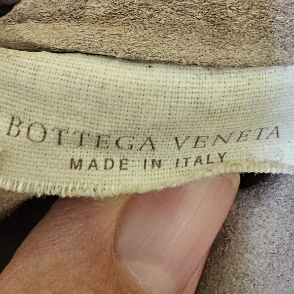 Authentic Bottega Veneta wallet/pouch - Picture 10 of 13